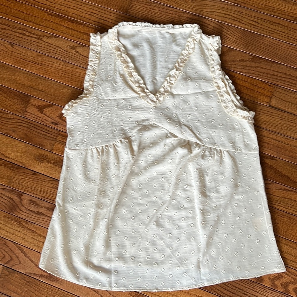 Women's Fashion Dot Sleeveless Business Chiffon Ruffle V Neck Casual Cami Top